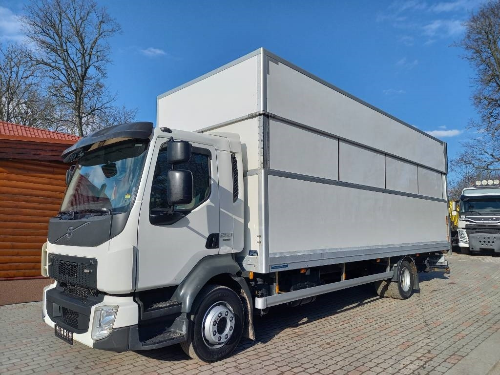 Volvo FL 280, 4x2 EURO 6 - Camión caja cerrada: foto 4 Volvo FL 280, 4x2 EURO 6 - Camión caja cerrada: foto 4