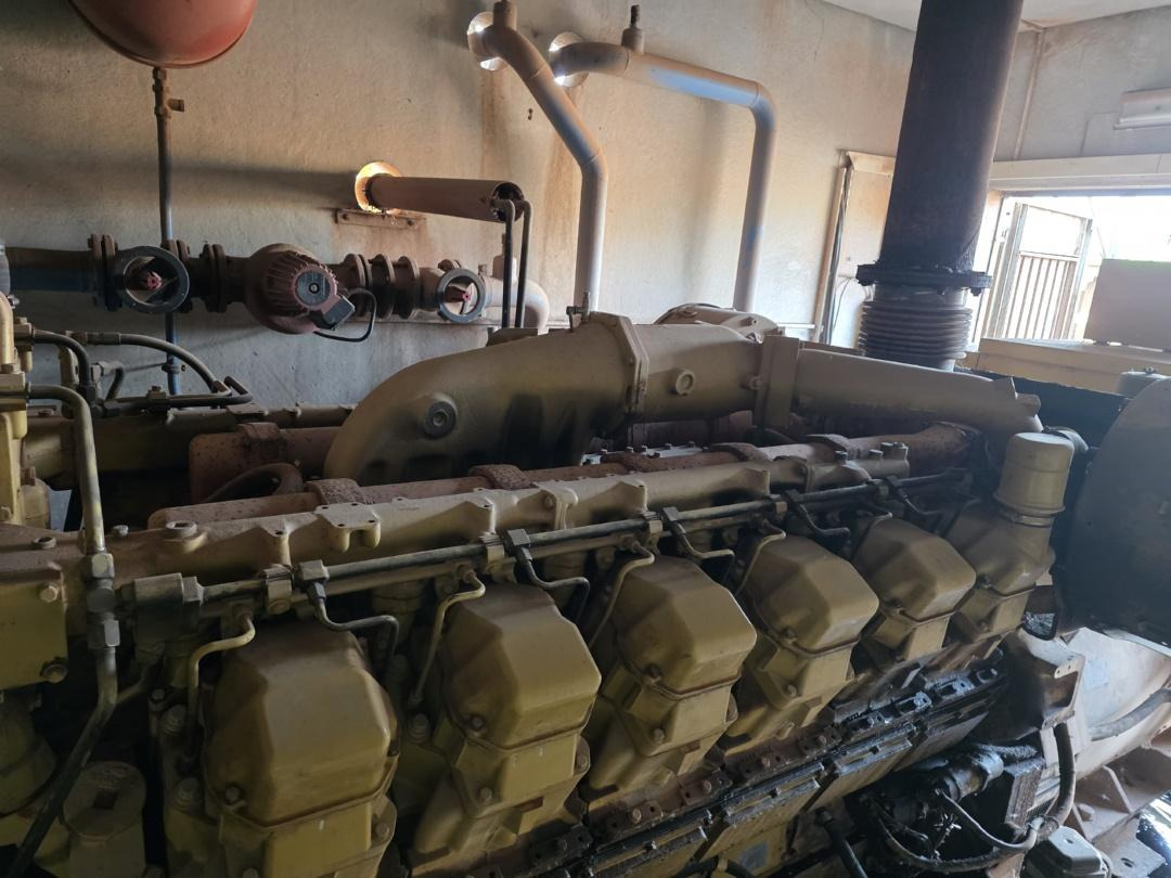 Caterpillar 1020 KW Stromagregat 1275 KVA - Generador industriale: foto 2 Caterpillar 1020 KW Stromagregat 1275 KVA - Generador industriale: foto 2