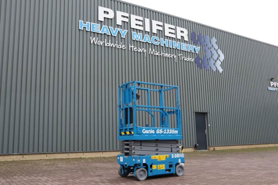 Plataforma de tijeras Genie GS1330M Valid inspection, *Guarantee! All-Electric: foto 1