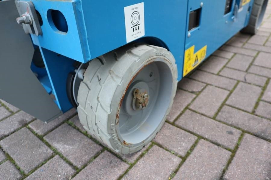 Genie GS1932 E-Drive New And Available Directly From Sto - Plataforma de tijeras: foto 3 Genie GS1932 E-Drive New And Available Directly From Sto - Plataforma de tijeras: foto 3