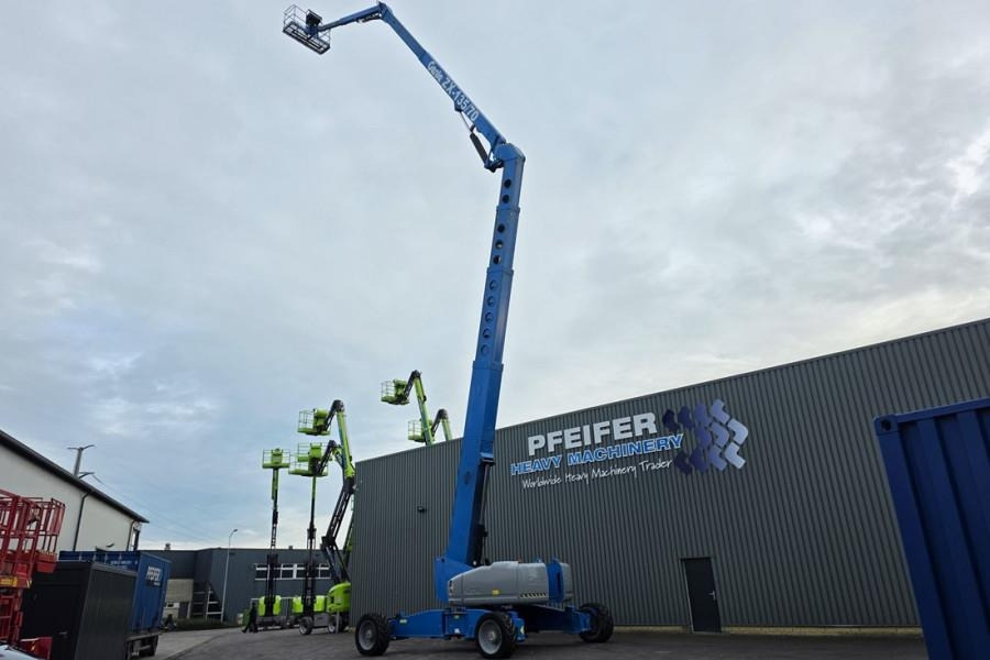Genie ZX135/70 Diesel, 4x4x4 Drive, 43m Lifting Height, - Plataforma articulada: foto 3 Genie ZX135/70 Diesel, 4x4x4 Drive, 43m Lifting Height, - Plataforma articulada: foto 3