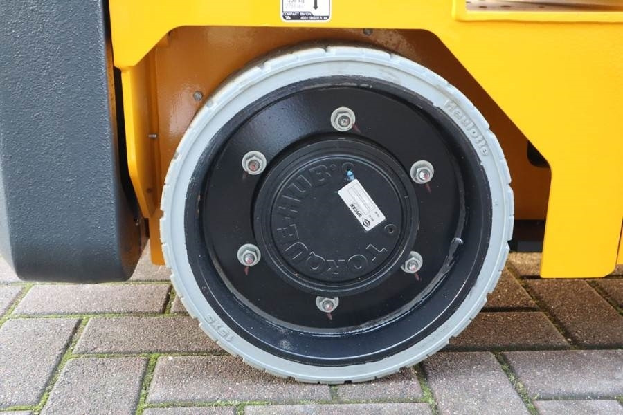 Plataforma de tijeras Haulotte Compact 8N Valid inspection, *Guarantee! 8m Workin: foto 12