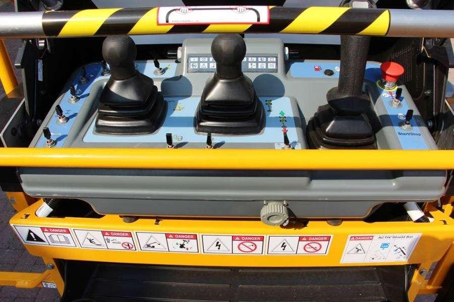 Haulotte HT28RTJ Pro Diesel, 4x4 Drive, 27.9 m Working Heig - Plataforma telescopica: foto 3 Haulotte HT28RTJ Pro Diesel, 4x4 Drive, 27.9 m Working Heig - Plataforma telescopica: foto 3