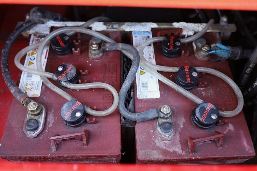 Holland Lift Ecostar HL-9710 Electric, 12m Working Height, 325k - Plataforma de tijeras: foto 4 Holland Lift Ecostar HL-9710 Electric, 12m Working Height, 325k - Plataforma de tijeras: foto 4