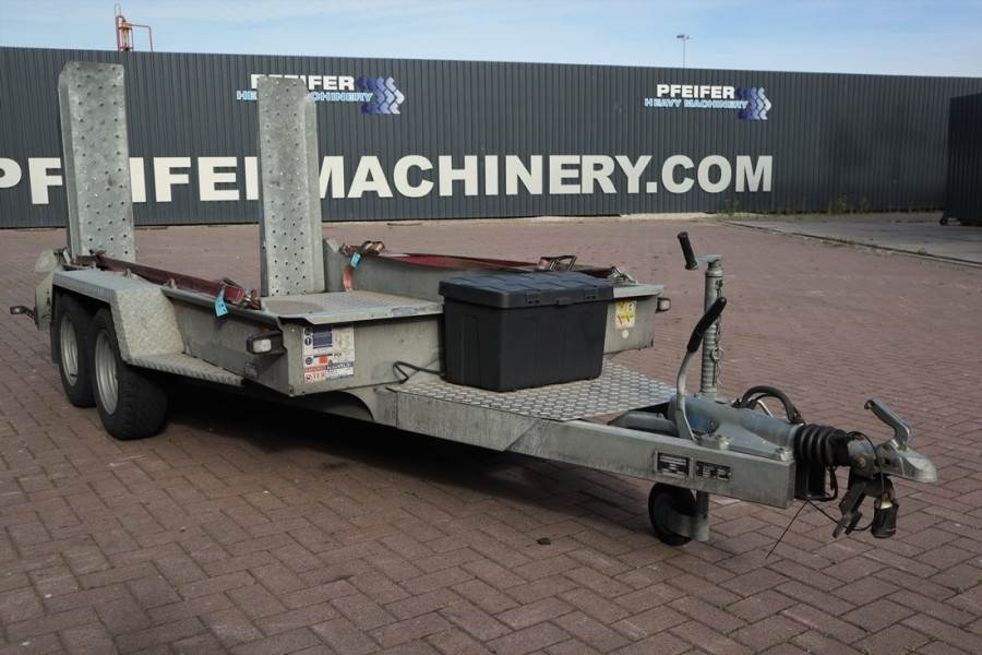 Ifor Williams WILLIAM 2HB 2 Axel Trailer, 2.856 kg Capacity, Inc - Remolque de coche: foto 3 Ifor Williams WILLIAM 2HB 2 Axel Trailer, 2.856 kg Capacity, Inc - Remolque de coche: foto 3