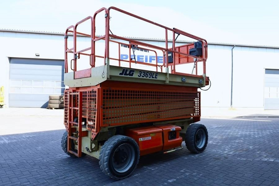 JLG 3369LE Electric, 12m Working Height, 450kg Capacit  - Plataforma de tijeras: foto 2 JLG 3369LE Electric, 12m Working Height, 450kg Capacit  - Plataforma de tijeras: foto 2