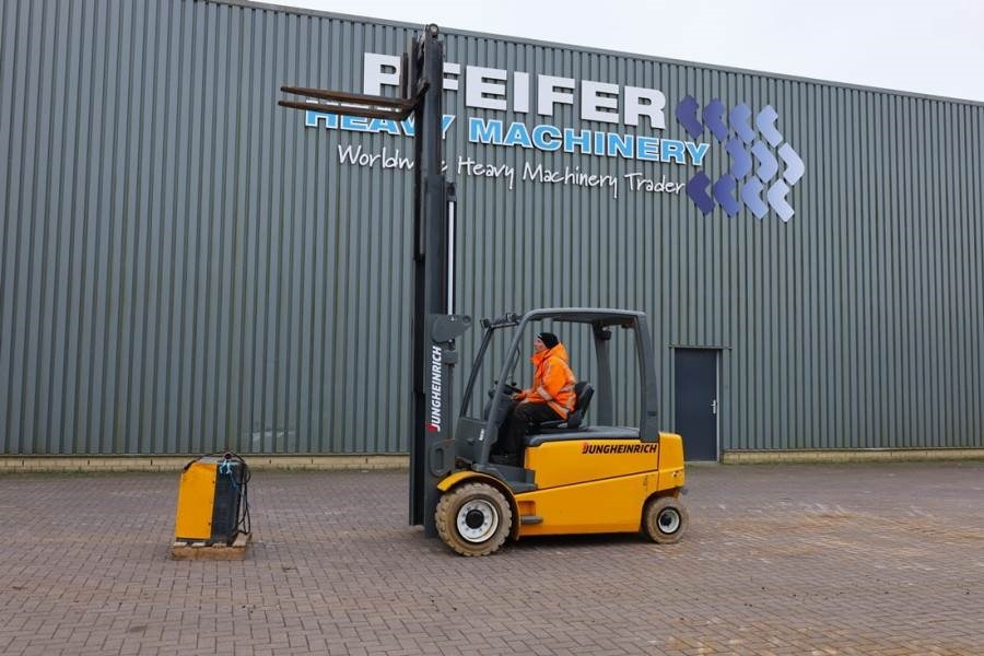Jungheinrich EFG550 Electric, 5000kg Capacity, Lifting Height 3 - Carretilla elevadora diésel: foto 3 Jungheinrich EFG550 Electric, 5000kg Capacity, Lifting Height 3 - Carretilla elevadora diésel: foto 3