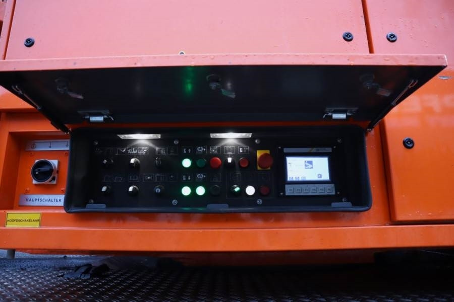 Grúa torre Liebherr MK88 Dutch vehicle registration, Valid inspection,: foto 21 Grúa torre Liebherr MK88 Dutch vehicle registration, Valid inspection,: foto 21