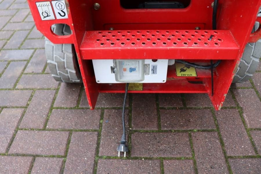 Magni ES0807E Available Directly From Stock, Electric, 7 - Plataforma de tijeras: foto 4 Magni ES0807E Available Directly From Stock, Electric, 7 - Plataforma de tijeras: foto 4