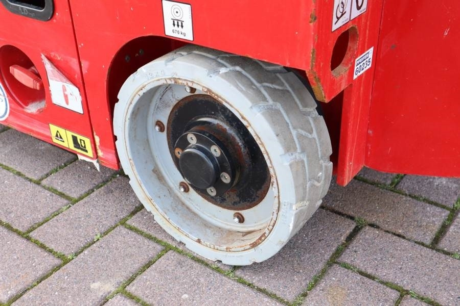 Magni ES0807E Available Directly From Stock, Electric, 7 - Plataforma de tijeras: foto 5 Magni ES0807E Available Directly From Stock, Electric, 7 - Plataforma de tijeras: foto 5