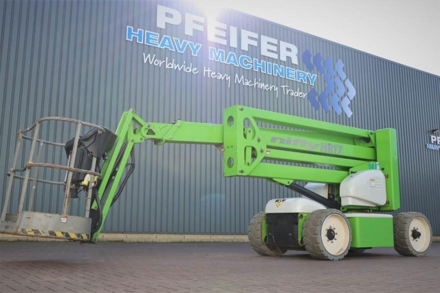 Niftylift HR17NDE HYBRIDE Hybrid Battery & Diesel, 17m Worki - Plataforma articulada: foto 1 Niftylift HR17NDE HYBRIDE Hybrid Battery & Diesel, 17m Worki - Plataforma articulada: foto 1