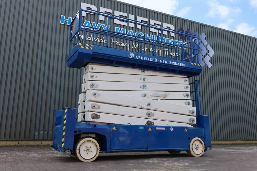 PB LIFT S225-12ES Electric, 22.5m Working Height, 450 - Plataforma de tijeras: foto 1 PB LIFT S225-12ES Electric, 22.5m Working Height, 450 - Plataforma de tijeras: foto 1