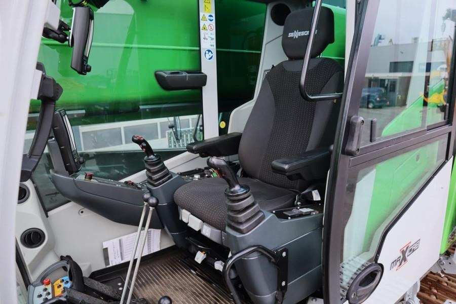 Sennebogen 683E Valid inspection, *Guarantee! 80tons, 42m Mai - Grúa sobre orugas: foto 4 Sennebogen 683E Valid inspection, *Guarantee! 80tons, 42m Mai - Grúa sobre orugas: foto 4