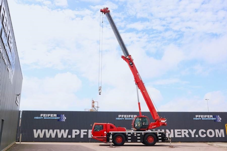 Grúa todo terreno Terex AC40/2L Diesel, 4x4 Drive And 4-Wheel Steering, 40: foto 16 Grúa todo terreno Terex AC40/2L Diesel, 4x4 Drive And 4-Wheel Steering, 40: foto 16