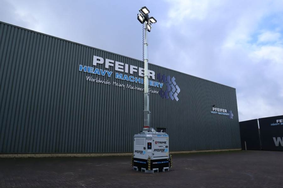 Trime X-BOX 4x320W Valid inspection, *Guarantee! Hydr. V - Torre de iluminación: foto 2 Trime X-BOX 4x320W Valid inspection, *Guarantee! Hydr. V - Torre de iluminación: foto 2