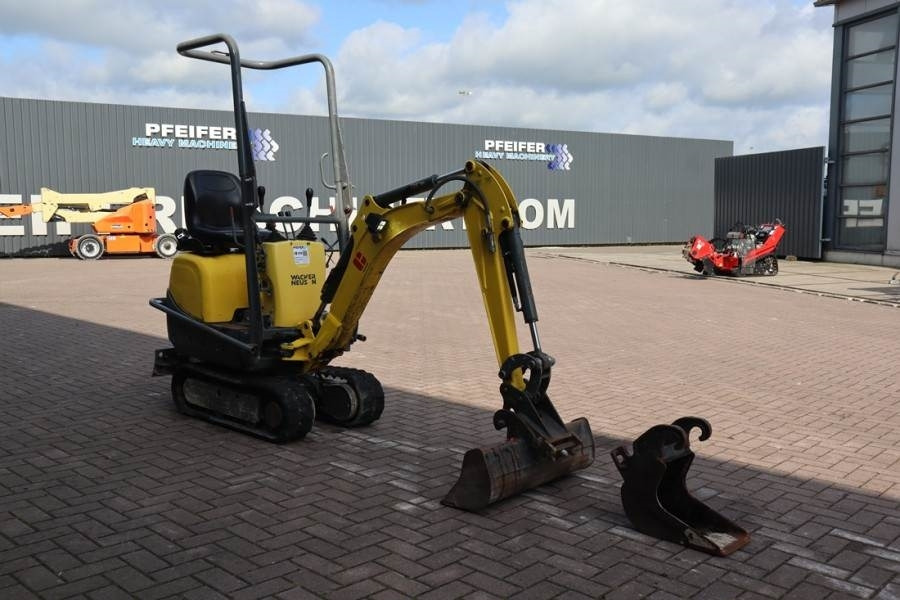 Wacker Neuson E08-01 Wacker Neuson mini excavator including 2 bu - Miniexcavadora: foto 2 Wacker Neuson E08-01 Wacker Neuson mini excavator including 2 bu - Miniexcavadora: foto 2