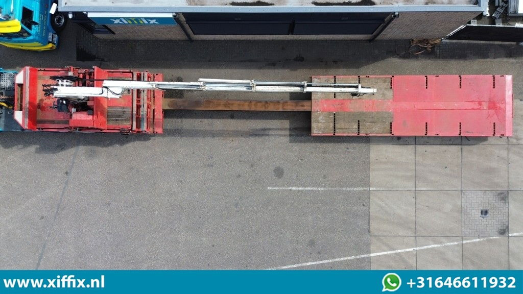 Nooteboom 3-ass. Uitschuifbare semi dieplader met Hiab 22 ton/mtr. Kraan / 3x gestuurd - Semirremolque góndola rebajadas: foto 3 Nooteboom 3-ass. Uitschuifbare semi dieplader met Hiab 22 ton/mtr. Kraan / 3x gestuurd - Semirremolque góndola rebajadas: foto 3