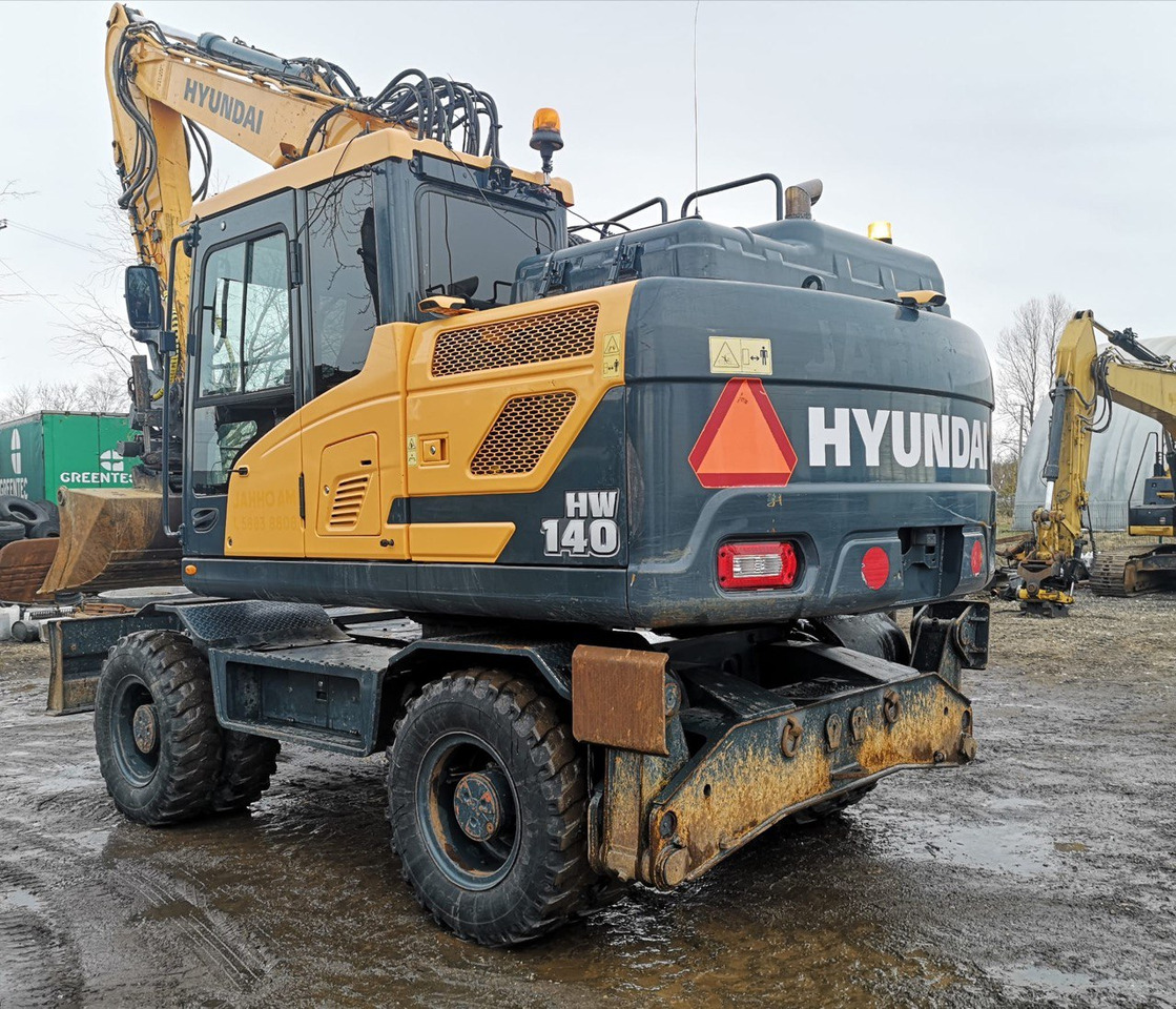 Hyundai W140 - Excavadora: foto 4 Hyundai W140 - Excavadora: foto 4