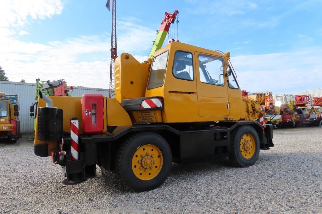 Kobelco RK 70 M2 - Autogrúa: foto 3 Kobelco RK 70 M2 - Autogrúa: foto 3