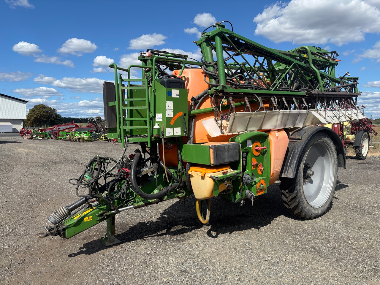 Amazone UX 4200 - Pulverizador: foto 1 Amazone UX 4200 - Pulverizador: foto 1