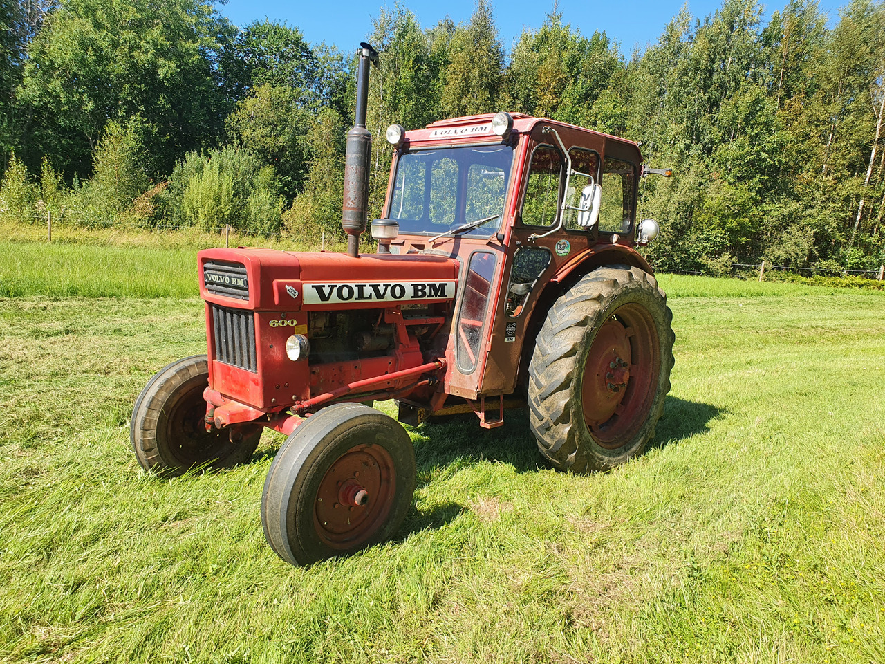 BM Volvo 600 - Tractor: foto 1 BM Volvo 600 - Tractor: foto 1