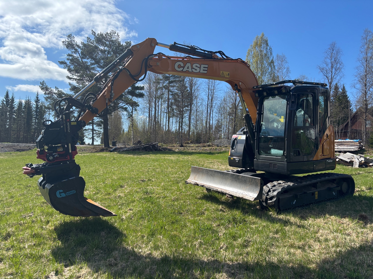 Case CX85D SR - Excavadora: foto 1 Case CX85D SR - Excavadora: foto 1