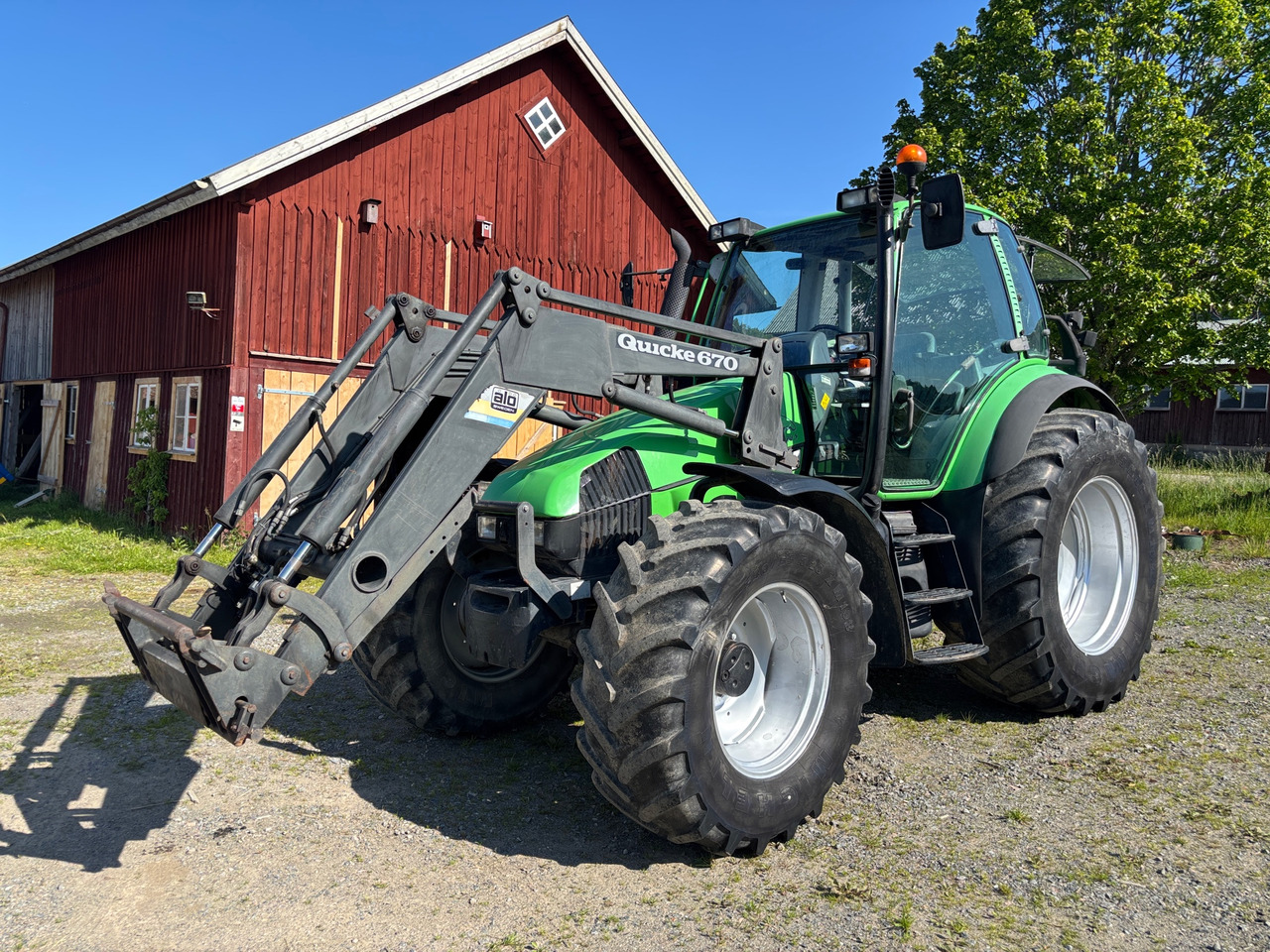 Deutz-Fahr Agrotron 6.20 - Tractor: foto 1 Deutz-Fahr Agrotron 6.20 - Tractor: foto 1