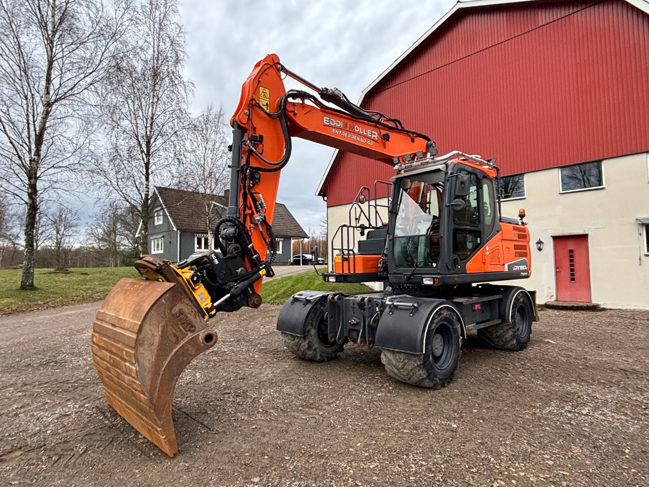 Doosan DX160W-5 - Excavadora: foto 1 Doosan DX160W-5 - Excavadora: foto 1