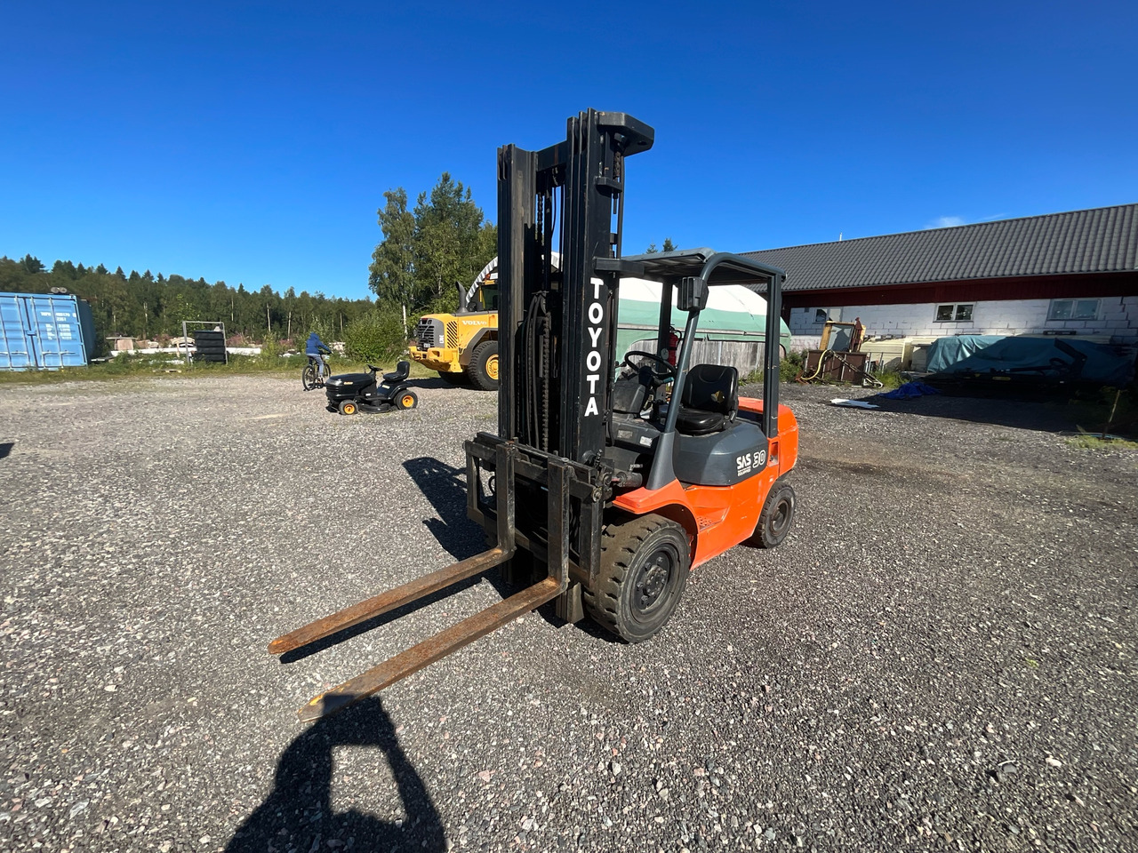 Toyota 02-7FDF30 - Equipo de manutención: foto 1 Toyota 02-7FDF30 - Equipo de manutención: foto 1