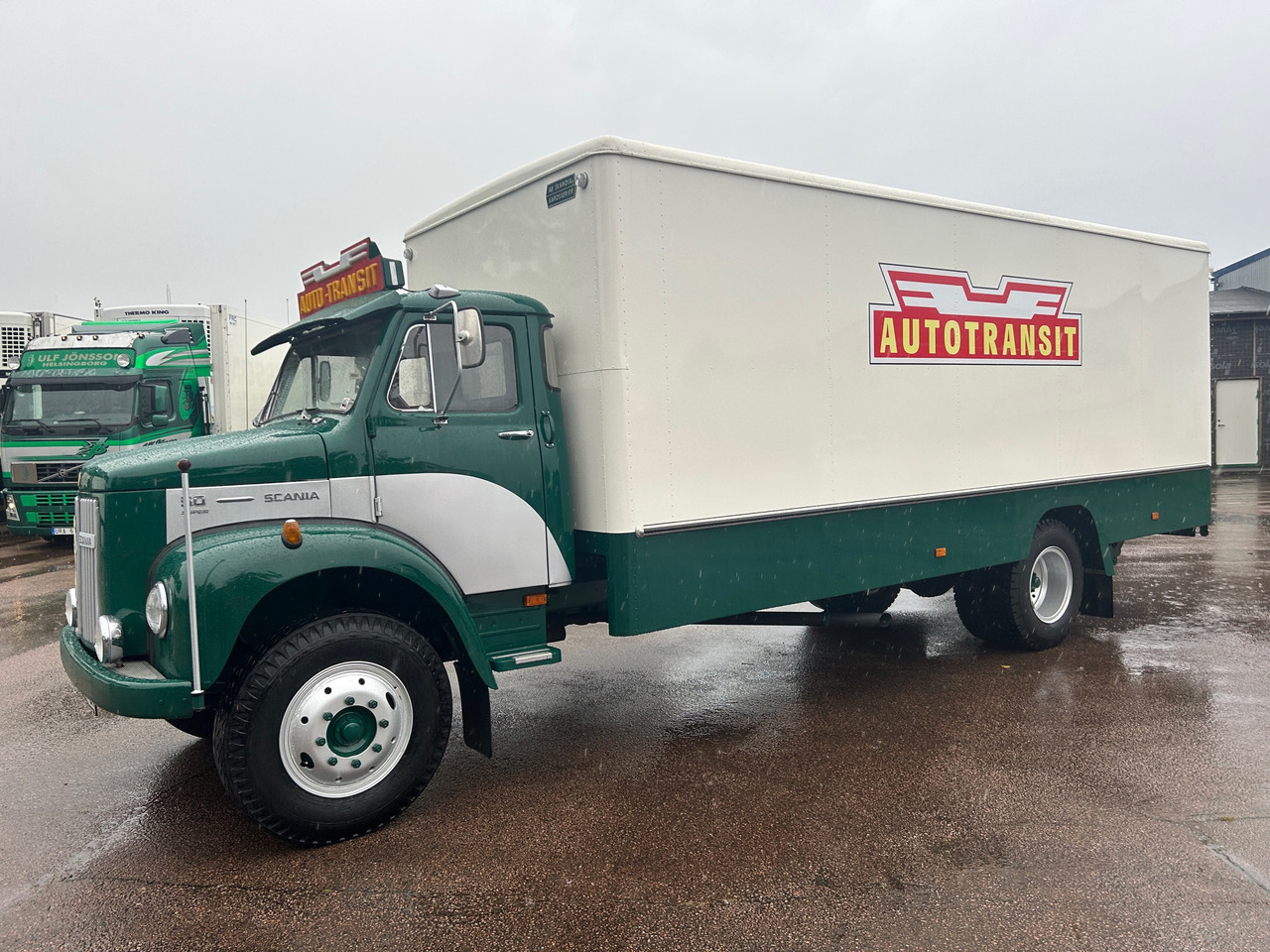 Scania 50 Super - Camión caja cerrada: foto 1 Scania 50 Super - Camión caja cerrada: foto 1