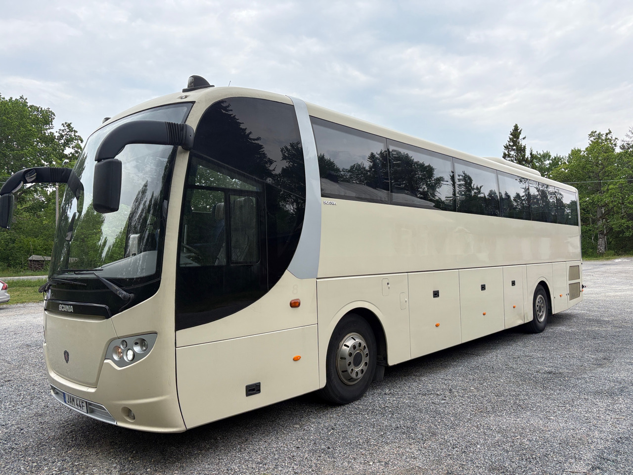 Scania K400 IB4X2 - Minibús, Furgoneta de pasajeros: foto 1 Scania K400 IB4X2 - Minibús, Furgoneta de pasajeros: foto 1