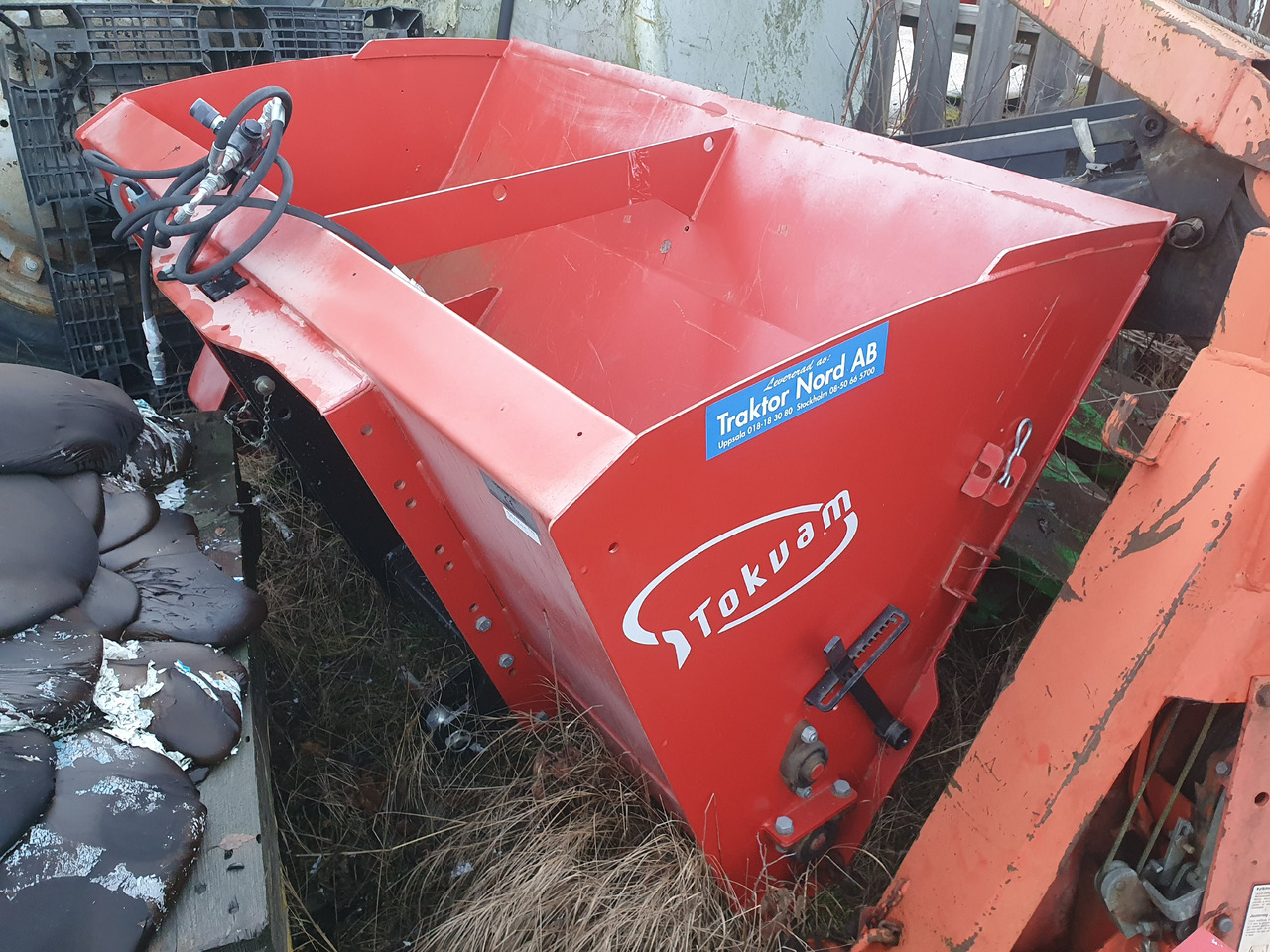 Tokvam SMA1100 - Esparcidor de sal: foto 1 Tokvam SMA1100 - Esparcidor de sal: foto 1