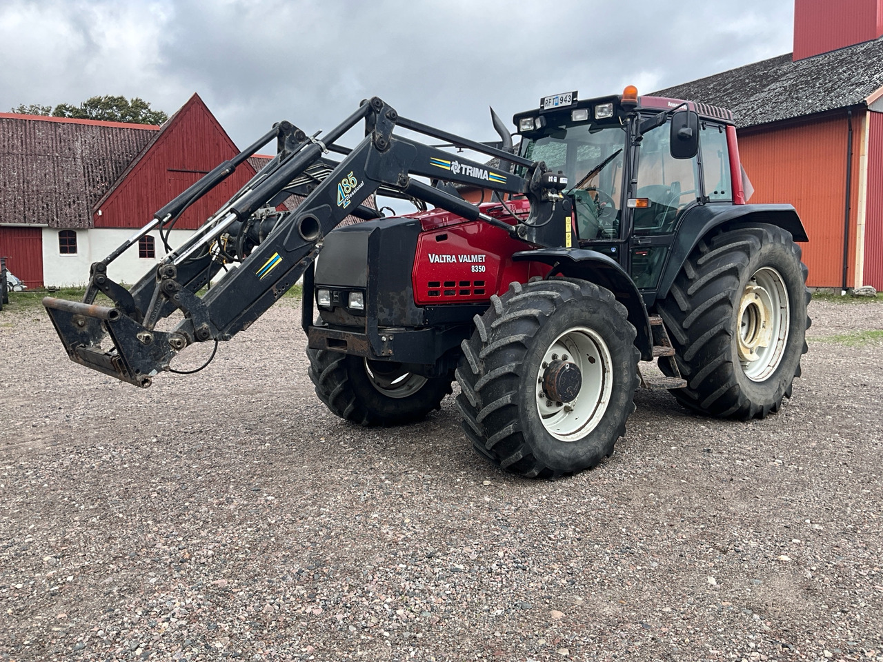 Valtra Valmet 8350-4 - Tractor: foto 1 Valtra Valmet 8350-4 - Tractor: foto 1