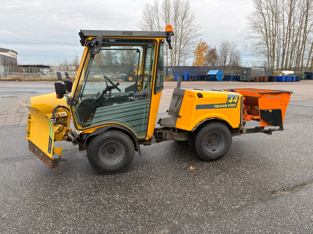 Belos Trans Pro 44 - Vehículo municipal: foto 1 Belos Trans Pro 44 - Vehículo municipal: foto 1