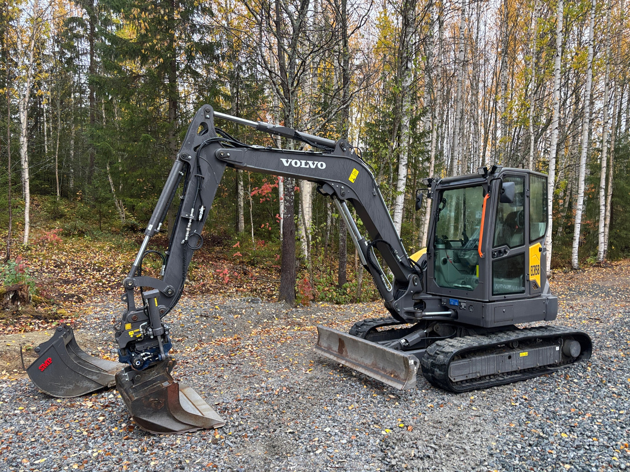 Volvo ECR58 - Excavadora: foto 1 Volvo ECR58 - Excavadora: foto 1