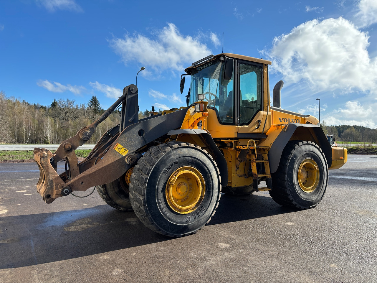Volvo L120F - Cargadora de ruedas: foto 1 Volvo L120F - Cargadora de ruedas: foto 1