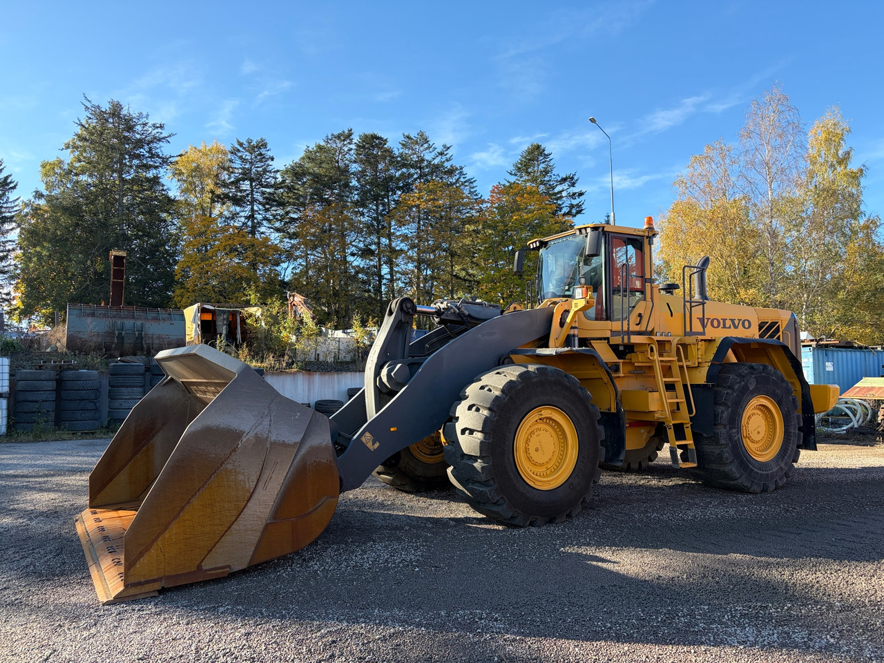 Volvo L350 F - Cargadora de ruedas: foto 1 Volvo L350 F - Cargadora de ruedas: foto 1