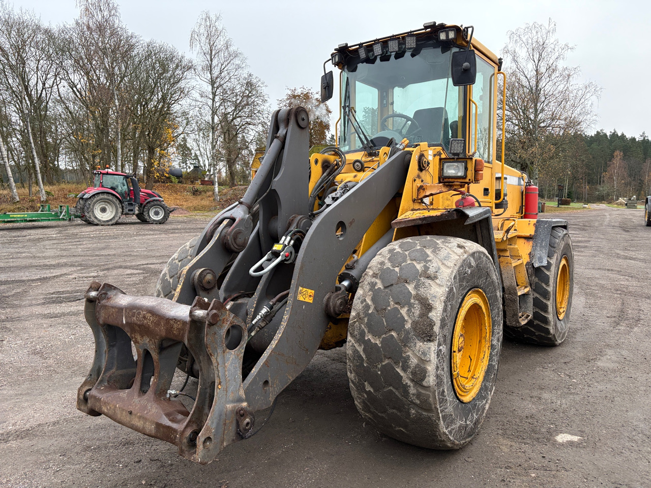 Volvo L90D - Cargadora de ruedas: foto 1 Volvo L90D - Cargadora de ruedas: foto 1