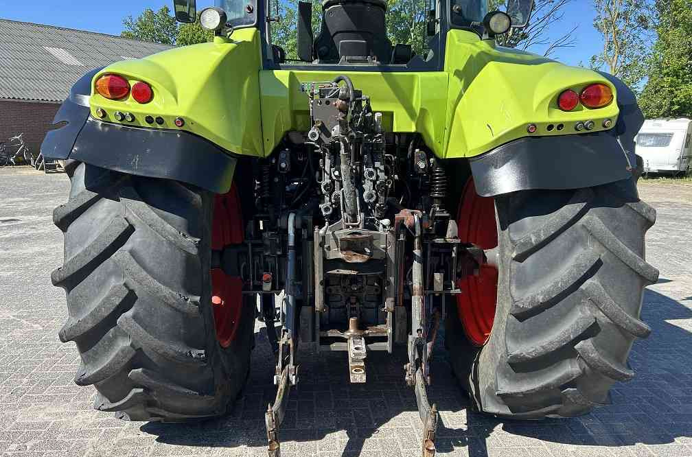 Claas VERKOCHT !! - Tractor: foto 3 Claas VERKOCHT !! - Tractor: foto 3