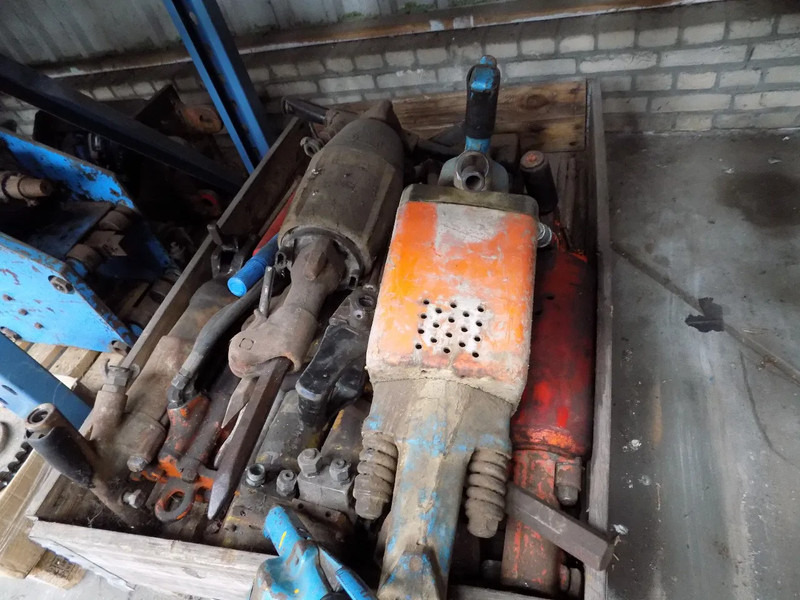 Atlas-Copco luchthamer breekhamer-luchthamer - Compresor de aire: foto 5 Atlas-Copco luchthamer breekhamer-luchthamer - Compresor de aire: foto 5