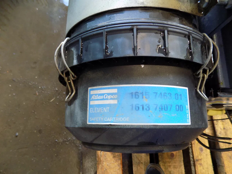 Deutz 1011 2 cillinder fur atlas copco - Compresor de aire: foto 4 Deutz 1011 2 cillinder fur atlas copco - Compresor de aire: foto 4