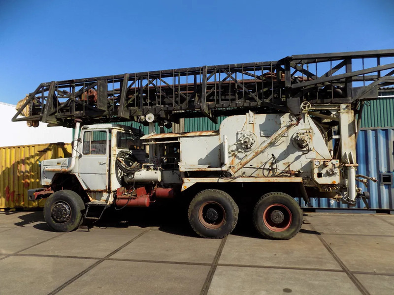 Iveco Iveco magirus 6x6 256D26 salzgitter - Perforadora: foto 4 Iveco Iveco magirus 6x6 256D26 salzgitter - Perforadora: foto 4