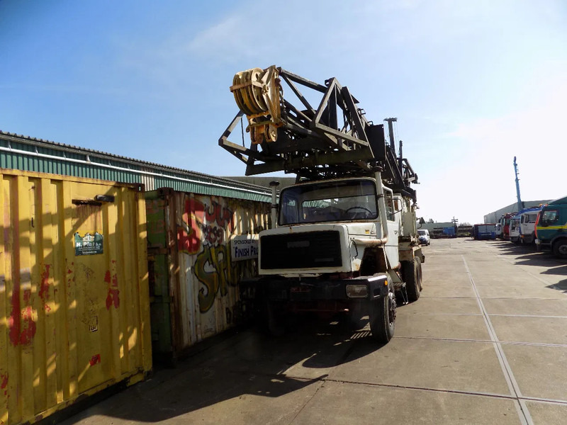 Iveco Iveco magirus 6x6 256D26 salzgitter - Perforadora: foto 3 Iveco Iveco magirus 6x6 256D26 salzgitter - Perforadora: foto 3