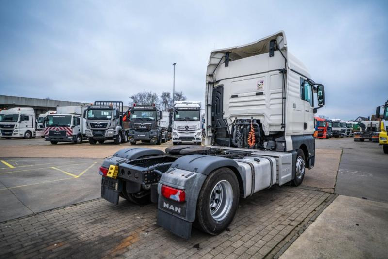 MAN TGX 18.440 XLX BLS - Cabeza tractora: foto 4 MAN TGX 18.440 XLX BLS - Cabeza tractora: foto 4