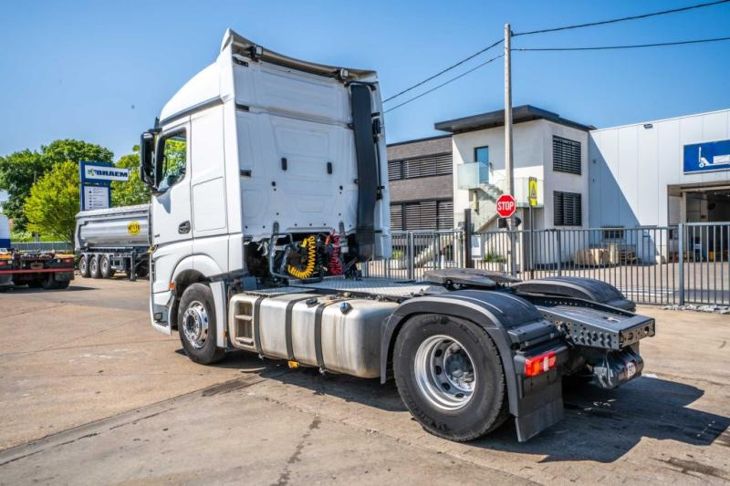 Mercedes ACTROS 1845 LS - Cabeza tractora: foto 5 Mercedes ACTROS 1845 LS - Cabeza tractora: foto 5
