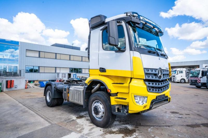 Mercedes AROCS 2045 AS (cardan) - Cabeza tractora: foto 2 Mercedes AROCS 2045 AS (cardan) - Cabeza tractora: foto 2