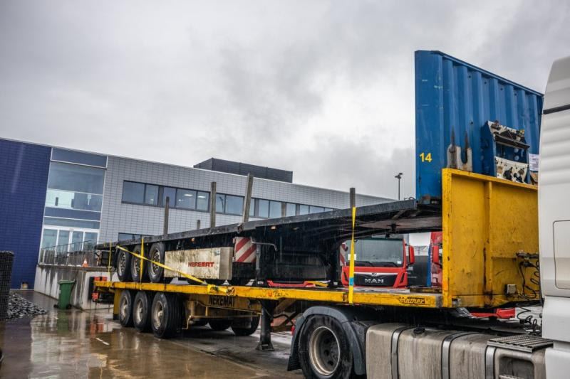 Krone SD27-PLATEAU-39000 KG MTM - Semirremolque plataforma/ Caja abierta: foto 2 Krone SD27-PLATEAU-39000 KG MTM - Semirremolque plataforma/ Caja abierta: foto 2