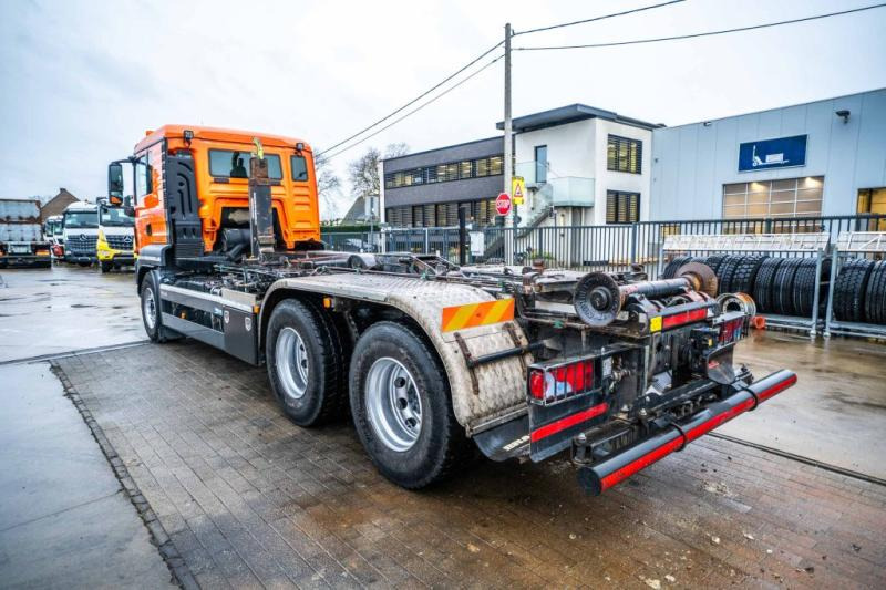 MAN TGS 33.420 BB - Camión multibasculante: foto 5 MAN TGS 33.420 BB - Camión multibasculante: foto 5