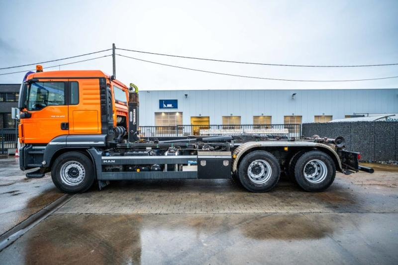 MAN TGS 33.420 BB - Camión multibasculante: foto 4 MAN TGS 33.420 BB - Camión multibasculante: foto 4