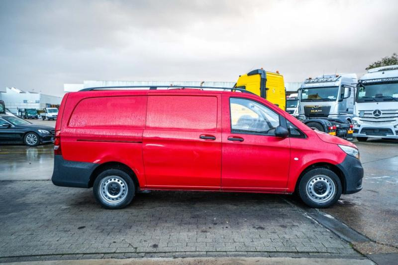 Mercedes VITO 114 CDI - Furgoneta pequeña: foto 3 Mercedes VITO 114 CDI - Furgoneta pequeña: foto 3